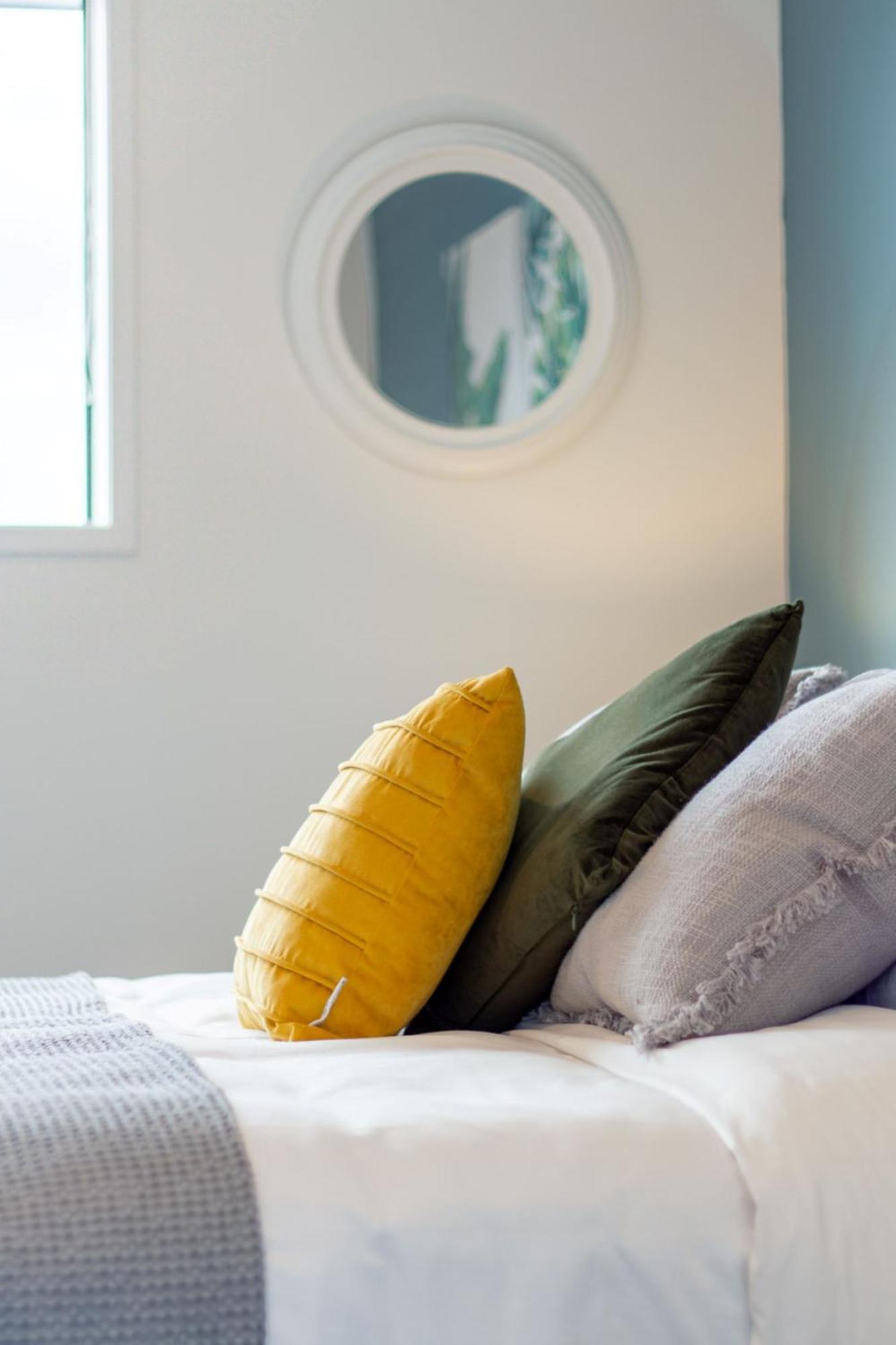 Glamorous 2 Bed Cbd Townhouse W/King Bed 크라이스트처치 외부 사진