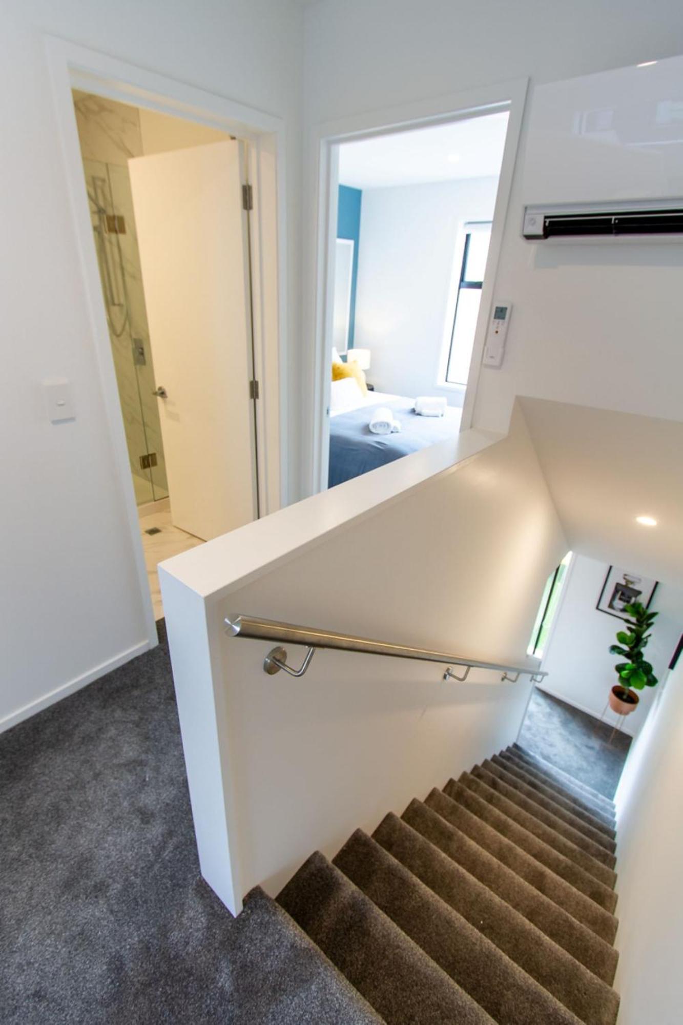 Glamorous 2 Bed Cbd Townhouse W/King Bed 크라이스트처치 외부 사진
